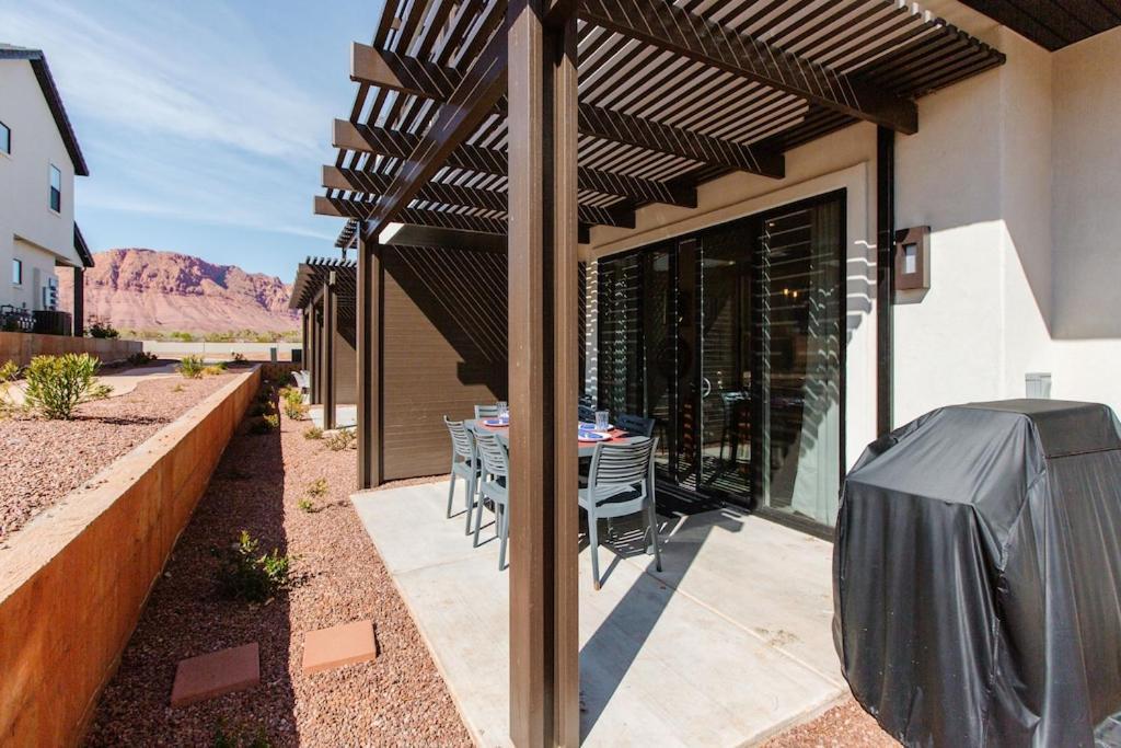 Ocotillo Springs 21 Sleeps 22 Guests, Fire Pit, Community Pool And Hot Tub Santa Clara Exterior foto